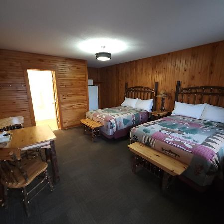 Outdoorsman Motel Wawa Kültér fotó